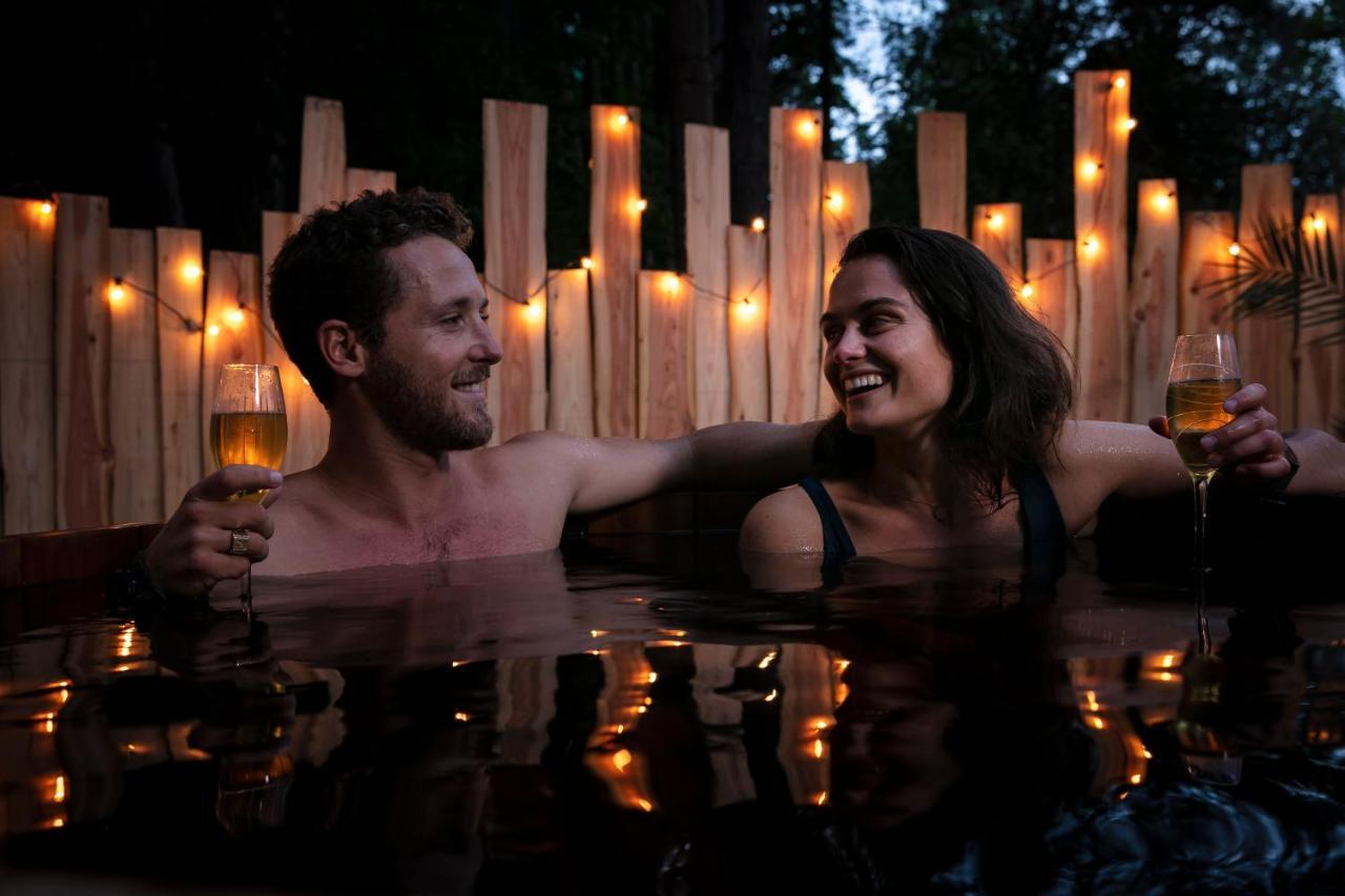Bain De Foret - Lodges Cosy & Spa Neufchâtel-Hardelot Exteriör bild