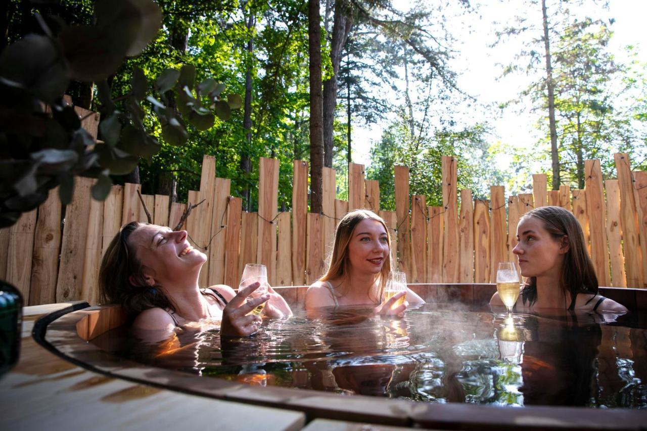Bain De Foret - Lodges Cosy & Spa Neufchâtel-Hardelot Exteriör bild